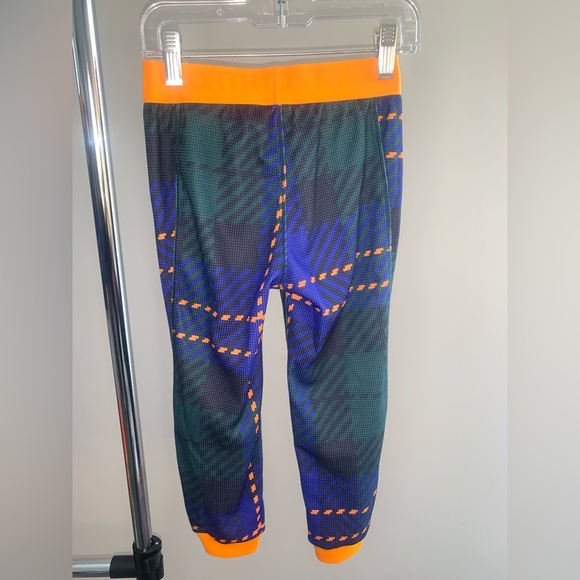 The North Face Kids 2-Piece Thermal Layer Set | Cozy Waffle Base - 5T - Picture 7 of 9